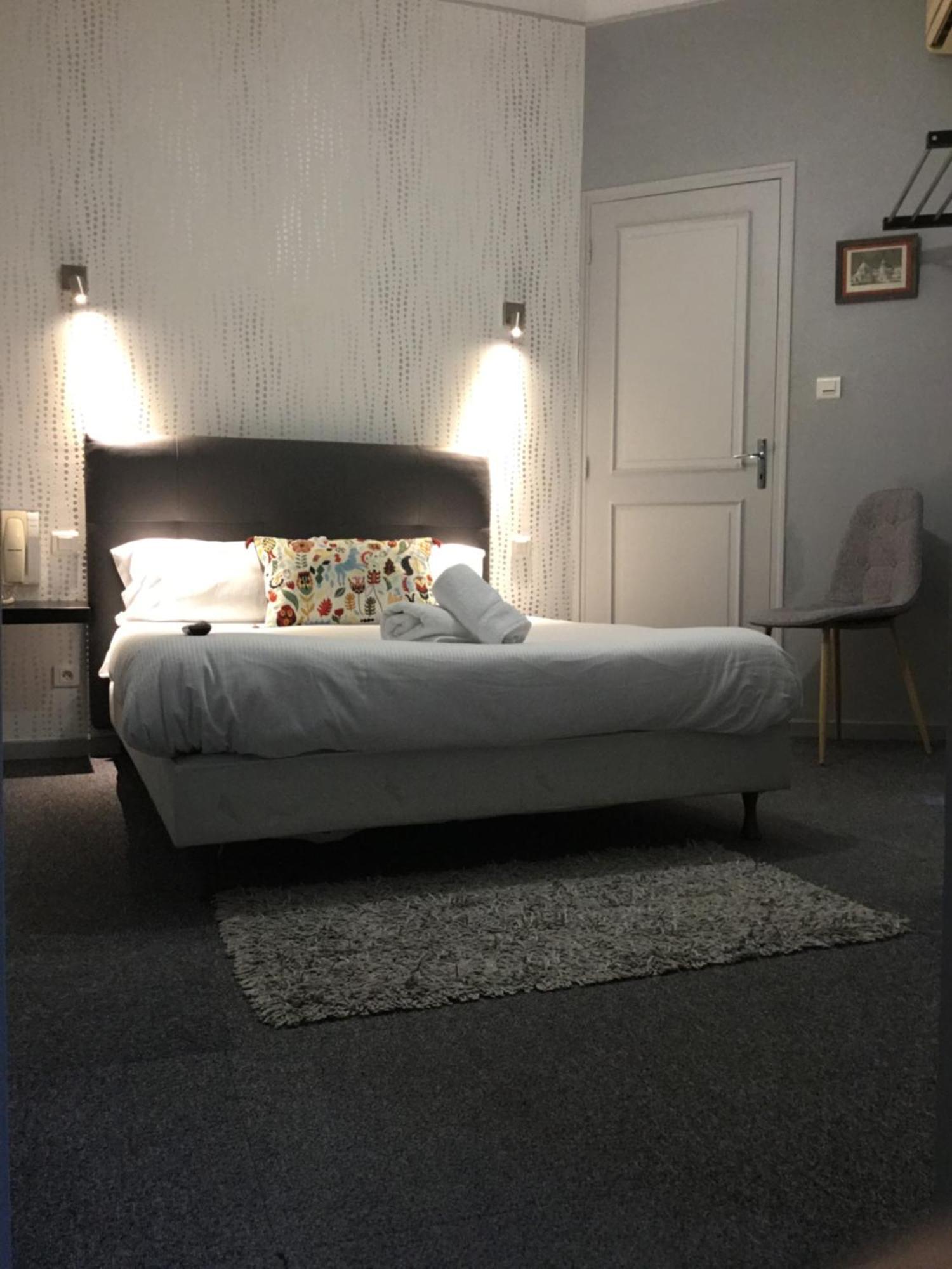 La Celle-sous-Gouzon Hotel Le Pont Napoleon מראה חיצוני תמונה
